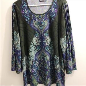 Boho chic bell sleeve peacock colored top size L
